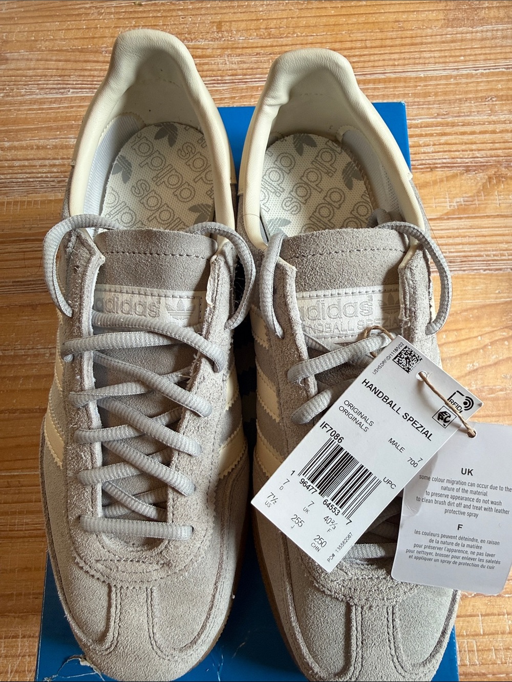 Adidas Handball Spezial Suede Sneakers - Light Gray & Cream - Picture 2 of 9